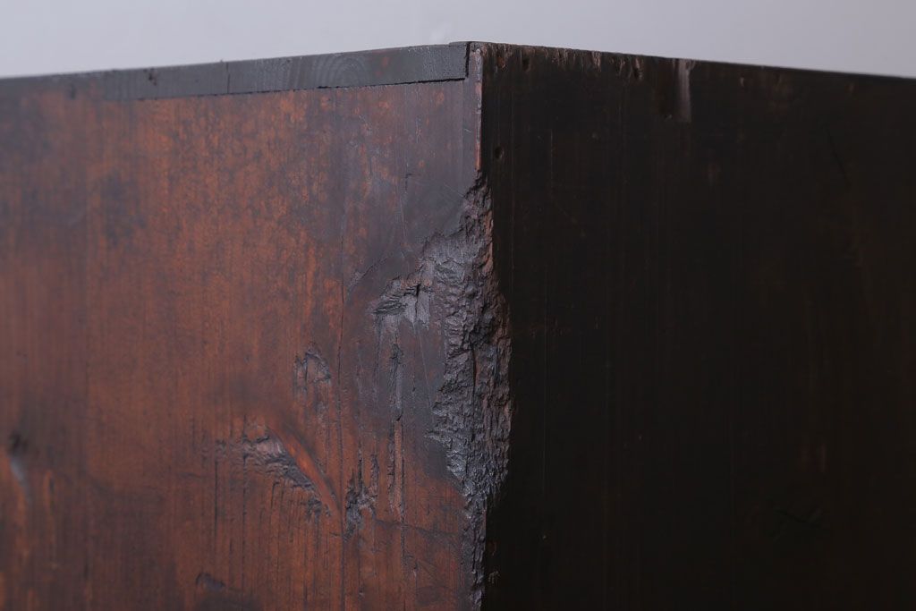 アンティーク家具　古民具・骨董　明治〜大正　古い木の4杯チェスト(引き出し)