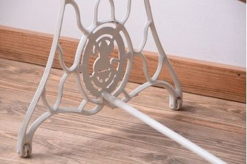 アンティークペイント　天板ナラ材!シンガーミシンリメイクテーブル(鉄脚テーブル・長テーブル)