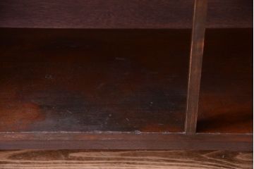 アンティーク家具　和製アンティーク　古い木の脚付き飾り棚(オープンラック)
