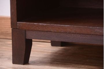 アンティーク家具　和製アンティーク　古い木の脚付き飾り棚(オープンラック)