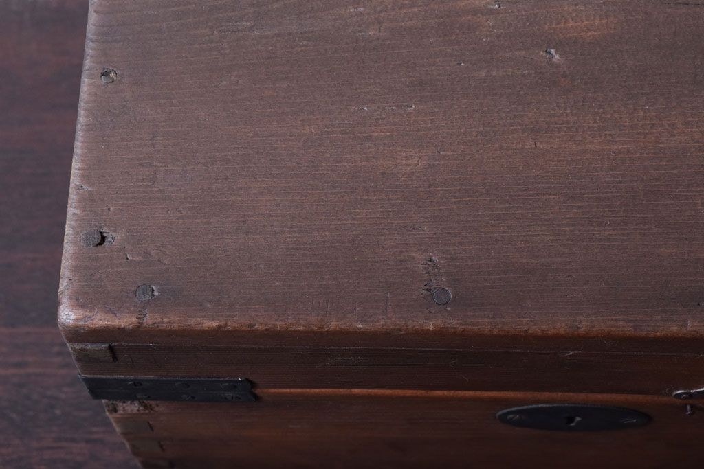 アンティーク家具　古民具・骨董　大正〜昭和　小ぶりなアンティーク木箱