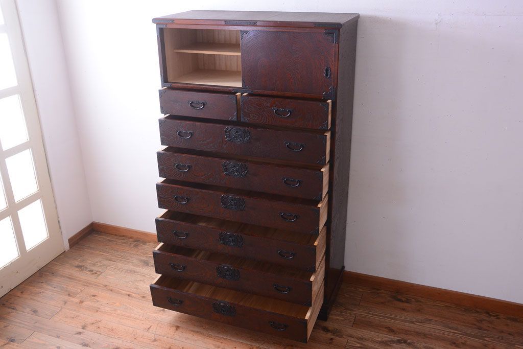 中古　民芸家具　玉杢・内桐材製の高級衣装箪笥(桐箪笥、桐たんす)