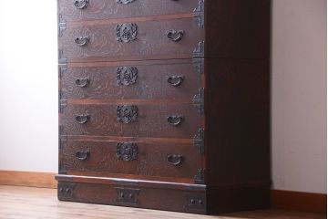 中古　民芸家具　玉杢・内桐材製の高級衣装箪笥(桐箪笥、桐たんす)