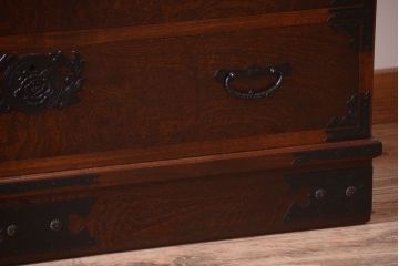 中古　民芸家具　玉杢・内桐材製の高級衣装箪笥(桐箪笥、桐たんす)