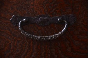 中古　民芸家具　玉杢・内桐材製の高級衣装箪笥(桐箪笥、桐たんす)