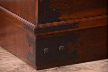 中古　民芸家具　玉杢・内桐材製の高級衣装箪笥(桐箪笥、桐たんす)