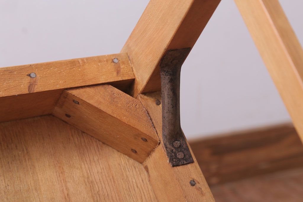 アンティーク家具　和製アンティーク　ブナ材製!アンティークリネン座面のシンプルなダイニングチェア