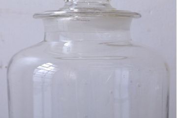 アンティーク雑貨　昭和レトロ　ガラス蓋のガラス瓶2個セット