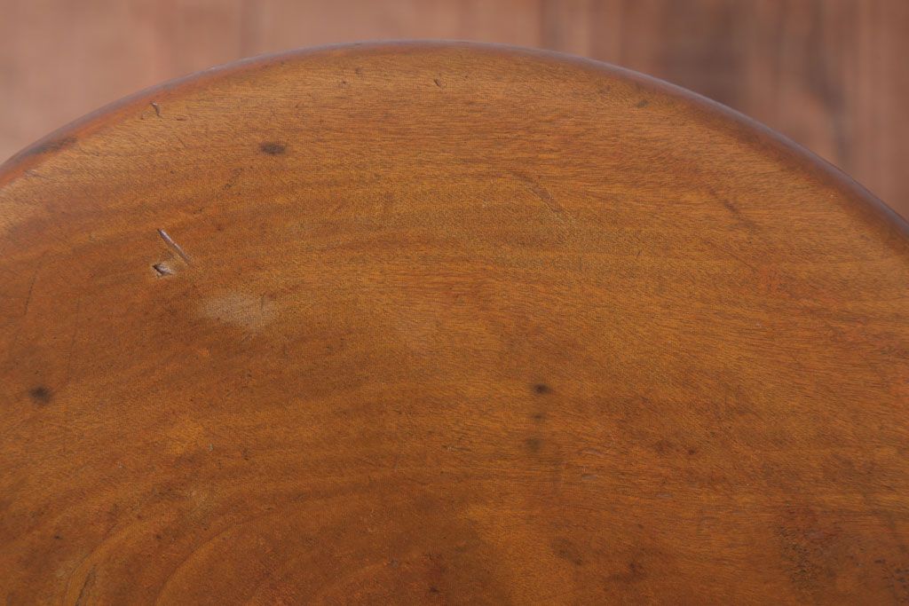 レトロ家具　アンティーク　レトロでかわいい古い木のおしゃれな丸スツール