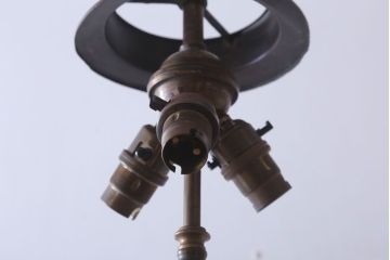 イギリスビンテージ　高級品!象嵌と彫刻が美しいフロアスタンドライト(照明)