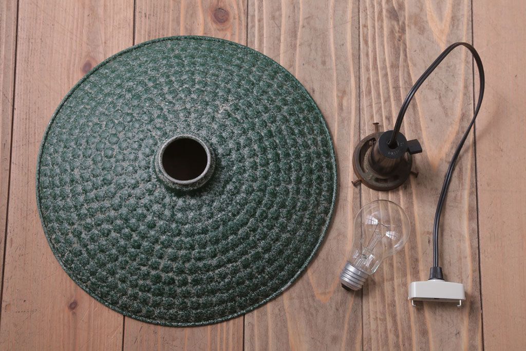 和製アンティーク　古いアルミシェードの天井照明(ペンダントライト)(2)