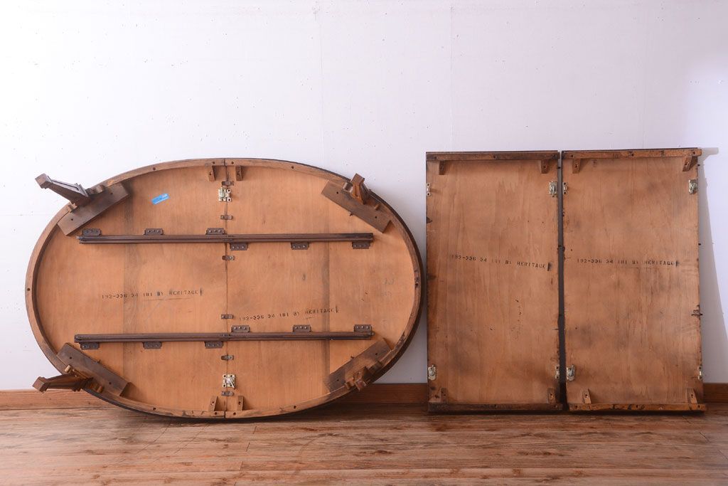 ドレクセルヘリテイジJAPAN　Cameo Classics(キャメオクラシックス)　エクステンションダイニングテーブル(定価約96万円)