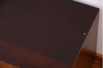 ヴィンテージ家具　北欧ビンテージ　ローズウッド材!特大収納棚(カップボード・食器棚)