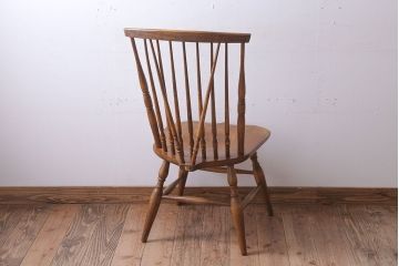 中古　キツツキマーク　飛騨産業　ナラ材のウィンザーチェア(2)(ウインザーチェア)