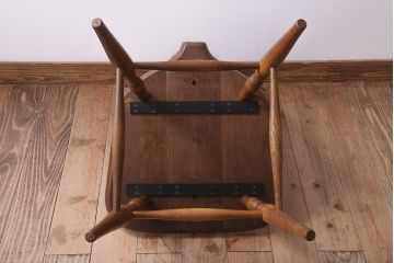 中古　キツツキマーク　飛騨産業　ナラ材のウィンザーチェア(2)(ウインザーチェア)