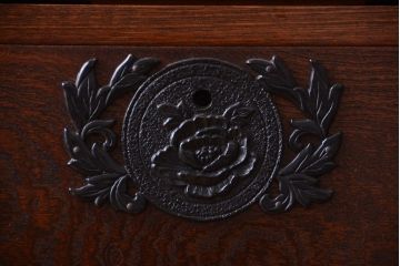 中古　民芸家具　玉杢・内桐材製の高級観音衣装箪笥(桐箪笥、桐たんす)