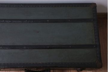 アンティーク雑貨　アンティーク　シックでおしゃれなトランク