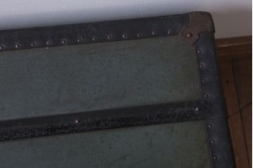 アンティーク雑貨　アンティーク　シックでおしゃれなトランク