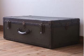 アンティーク雑貨　アンティーク　シックでおしゃれなトランク