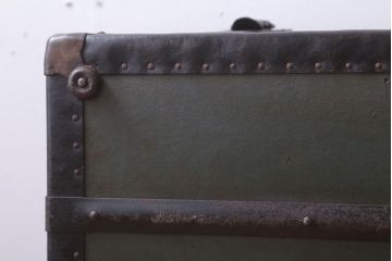 アンティーク雑貨　アンティーク　シックでおしゃれなトランク