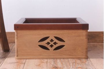 アンティーク雑貨　和製アンティーク　茶道具　桐材製の古い置炉(置き炉)