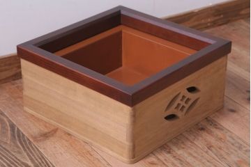 アンティーク雑貨　和製アンティーク　茶道具　桐材製の古い置炉(置き炉)
