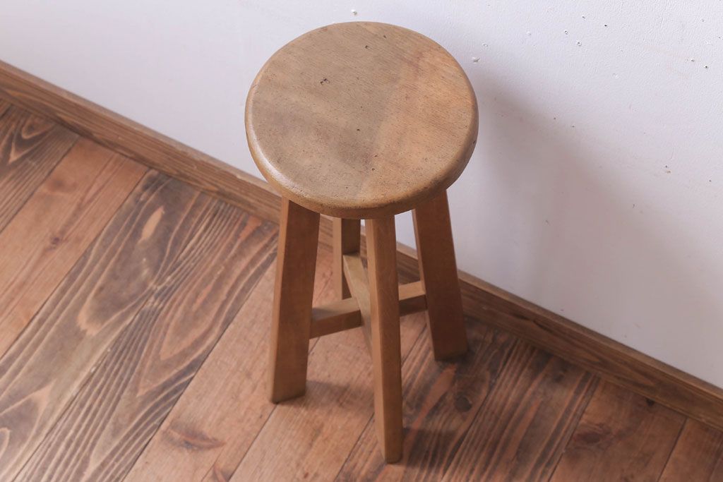 アンティーク雑貨　和製アンティーク　シンプルなハイスツール