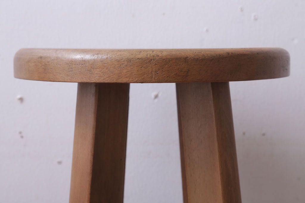 アンティーク雑貨　和製アンティーク　シンプルなハイスツール