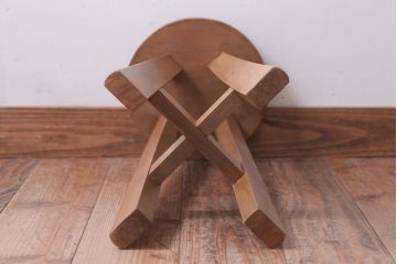 アンティーク雑貨　和製アンティーク　シンプルなハイスツール