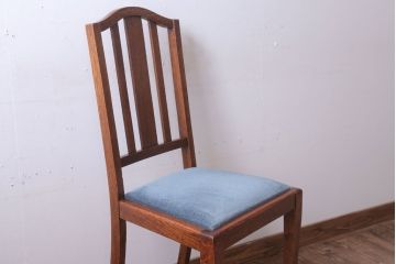 アンティーク家具　イギリスアンティーク　オーク材!シンプルなチェア(2)