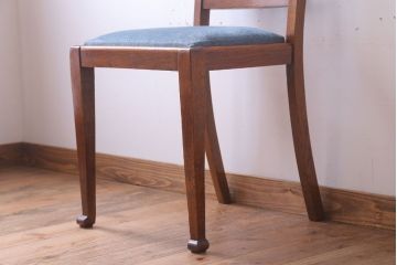 アンティーク家具　イギリスアンティーク　オーク材!シンプルなチェア(2)