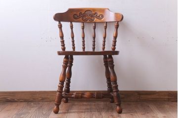 ヴィンテージ家具　イギリスビンテージ　重厚なウィンザーチェア(1)(ウインザーチェア)