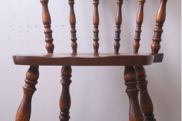 ヴィンテージ家具　イギリスビンテージ　重厚なウィンザーチェア(1)(ウインザーチェア)
