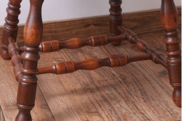 ヴィンテージ家具　イギリスビンテージ　重厚なウィンザーチェア(2)(ウインザーチェア)