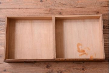 レトロ家具　昭和レトロ　シンプルな木製カップボード(食器棚)