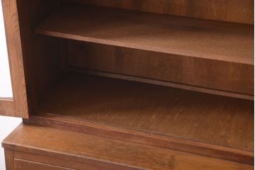 レトロ家具　昭和レトロ　シンプルな木製カップボード(食器棚)