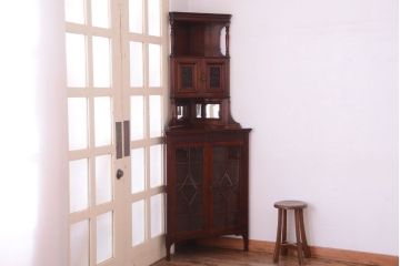 アンティーク家具　イギリスアンティーク　最高級!マホガニー材のコーナーキャビネット