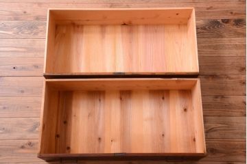 レトロ家具　昭和レトロ　モールガラス入り!古い木製のアンティークチェスト