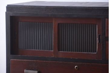 レトロ家具　昭和レトロ　モールガラス入り!古い木製のアンティークチェスト