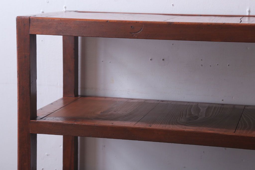 アンティーク家具　和製アンティーク　シンプルで小ぶりな飾り棚(陳列棚)