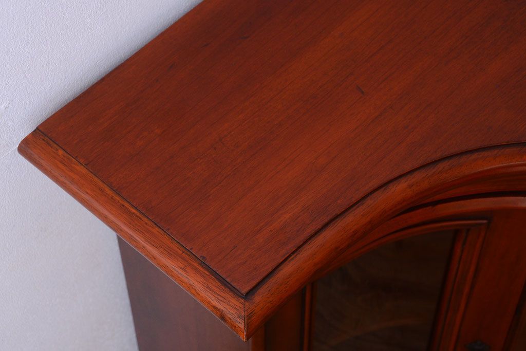 ヴィンテージ家具　フランスビンテージ　サイドキャビネット