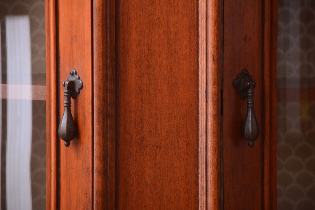 ヴィンテージ家具　フランスビンテージ　サイドキャビネット