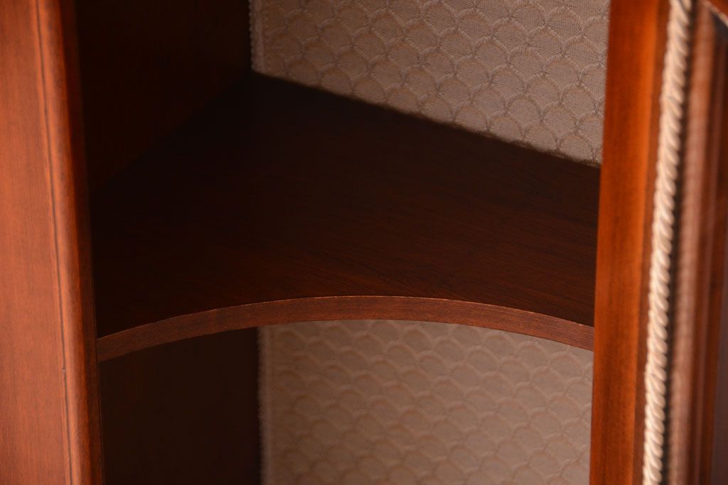 ヴィンテージ家具　フランスビンテージ　サイドキャビネット