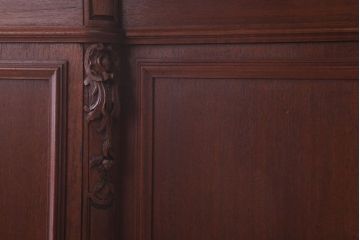 アンティーク家具　イギリスアンティーク　マホガニー・オーク材製　上品な彫刻の最高級両袖デスク(両袖机)