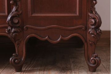 アンティーク家具　イギリスアンティーク　マホガニー・オーク材製　上品な彫刻の最高級両袖デスク(両袖机)