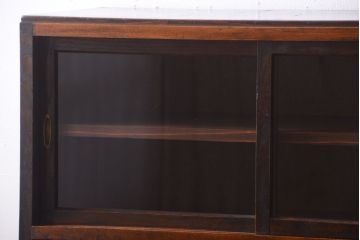 アンティーク家具　和製アンティーク　結霜ガラス入り!古い木の食器棚(収納棚・戸棚)