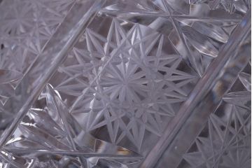 アンティーク雑貨　ビンテージ　ボヘミア　クリスタル花瓶(フラワーベース)