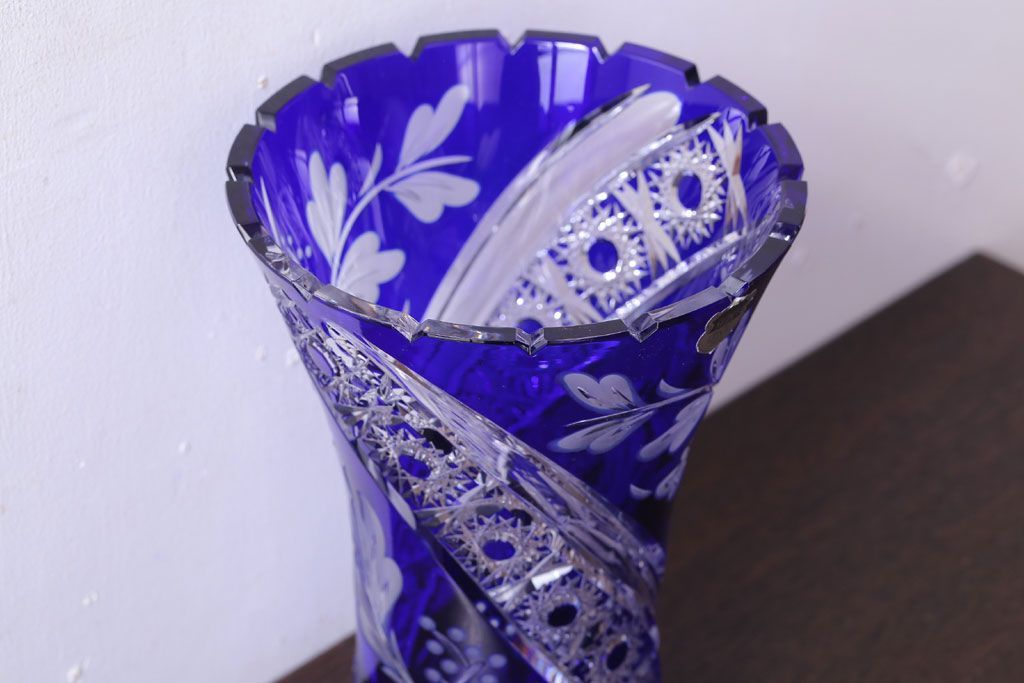 アンティーク雑貨　ビンテージ　ドイツ SACHSEN(ザクセン)　クリスタル花瓶(フラワーベース)