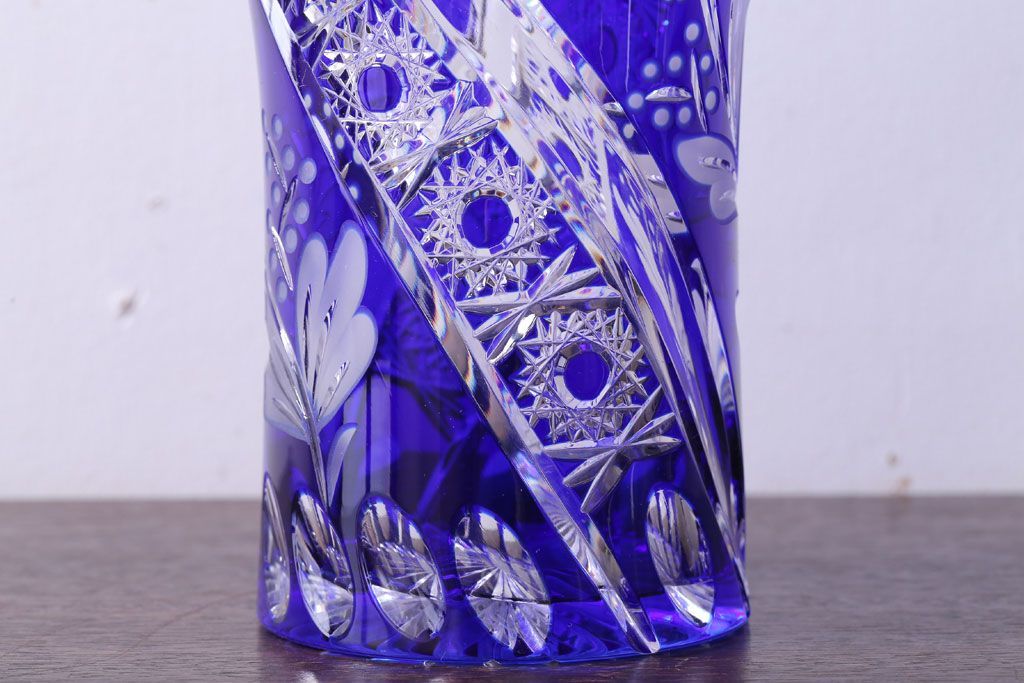 アンティーク雑貨　ビンテージ　ドイツ SACHSEN(ザクセン)　クリスタル花瓶(フラワーベース)