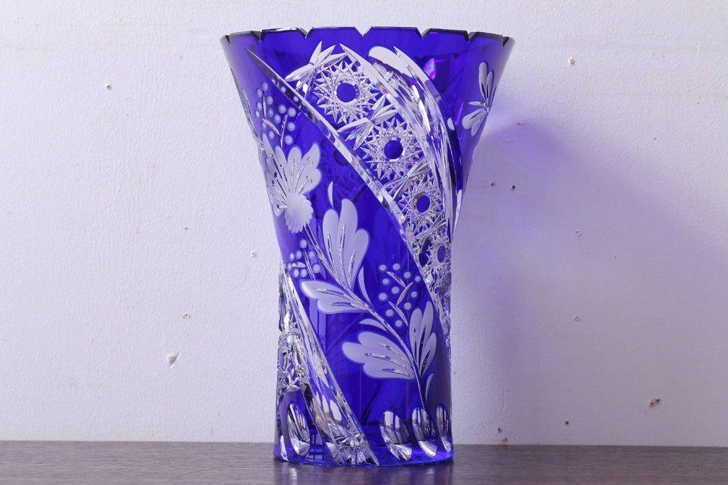 アンティーク雑貨　ビンテージ　ドイツ SACHSEN(ザクセン)　クリスタル花瓶(フラワーベース)